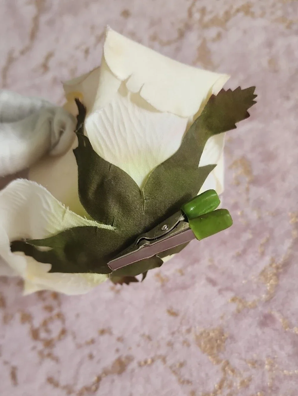HAIR CLIP | Ivory Artificial Rose Hair Clip - Picture 3 of 15